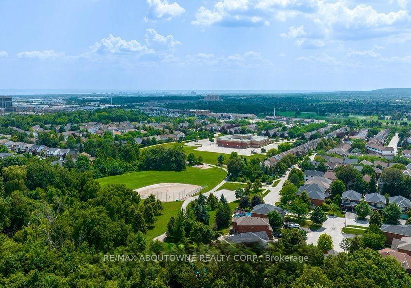 2169-orchard-road-burlington-ontario-w13026554