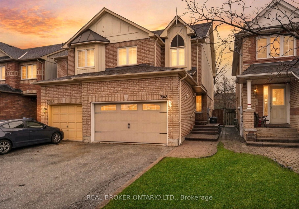 7048-frontier-ridge-mississauga-ontario-w13026618