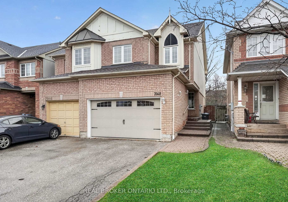 7048-frontier-ridge-mississauga-ontario-w13026618