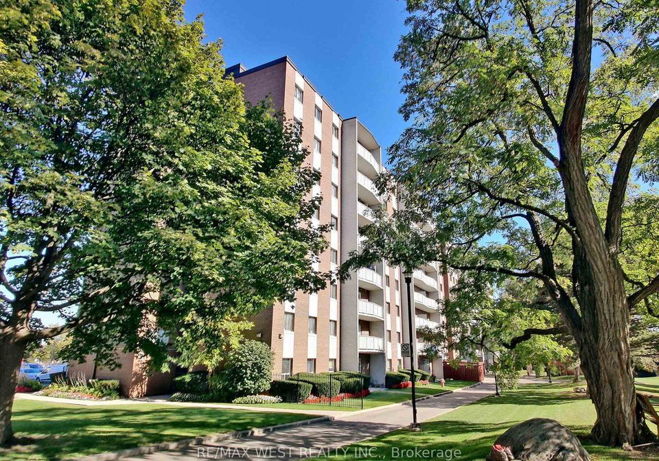 1660-bloor-street-mississauga-ontario-w13026706