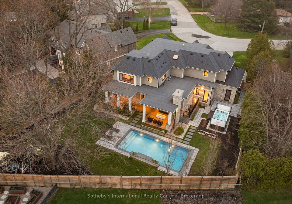 382-sandhurst-drive-oakville-ontario-w13026790