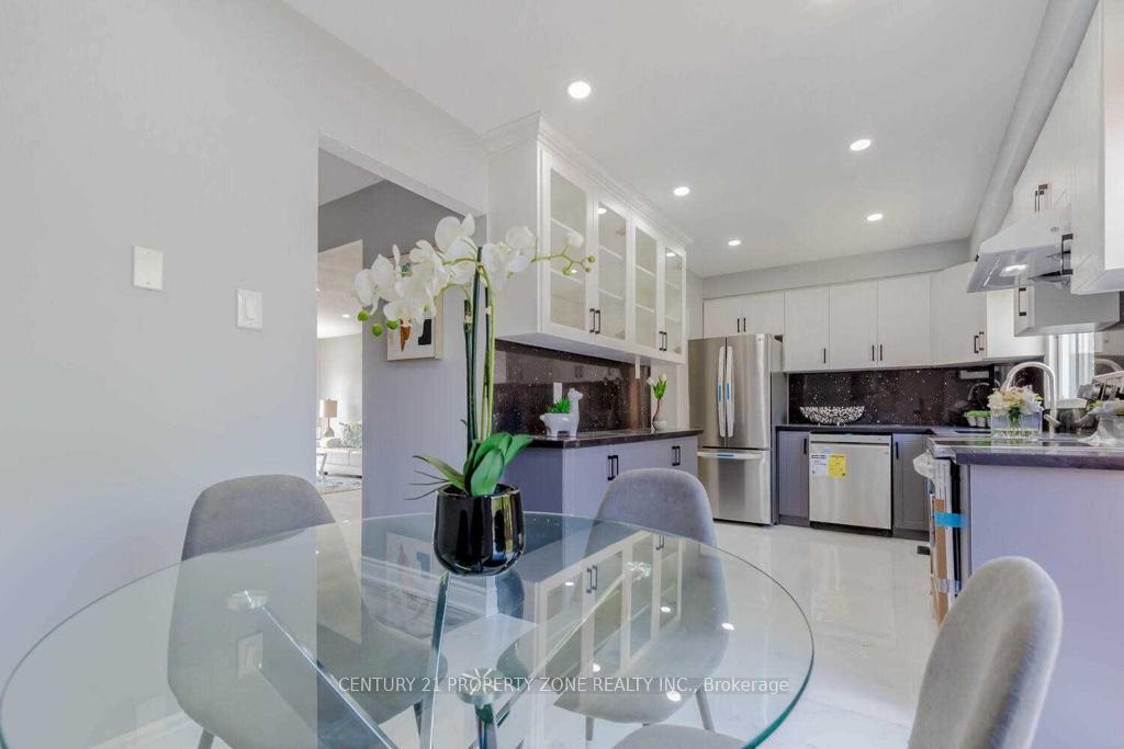 8-norbrook-crescent-etobicoke-ontario-w13026898