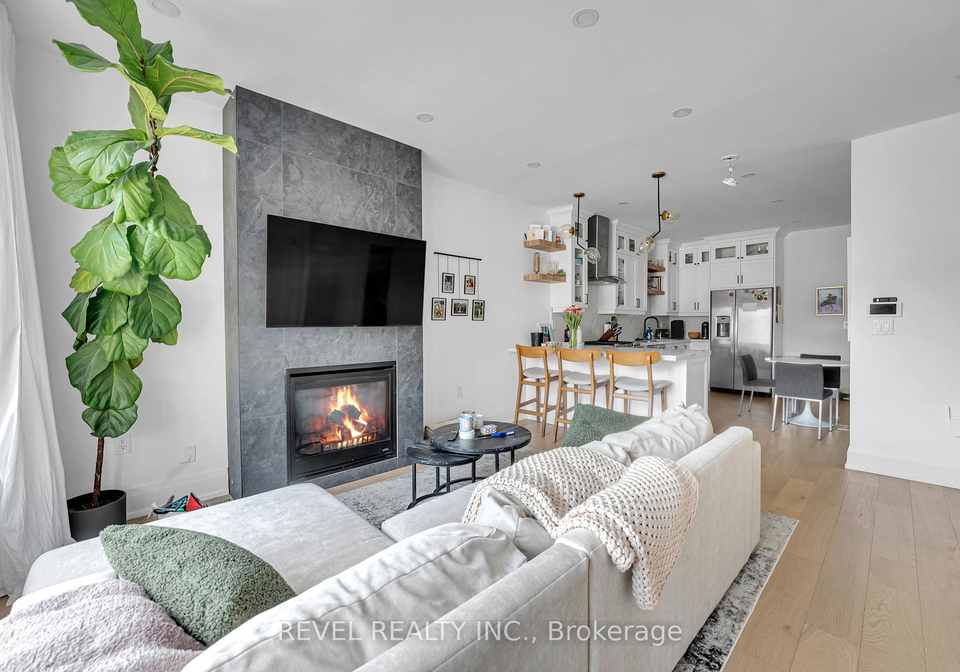 36-humberside-avenue-toronto-ontario-w13026990