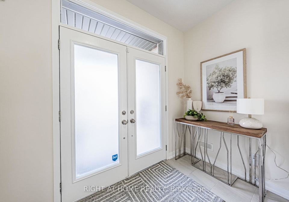 224-wheat-boom-drive-oakville-ontario-w13027122