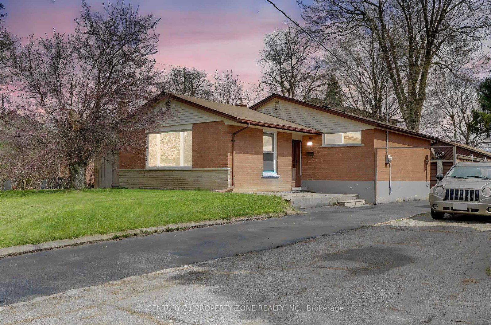 5-hadrina-street-brampton-ontario-w13027166