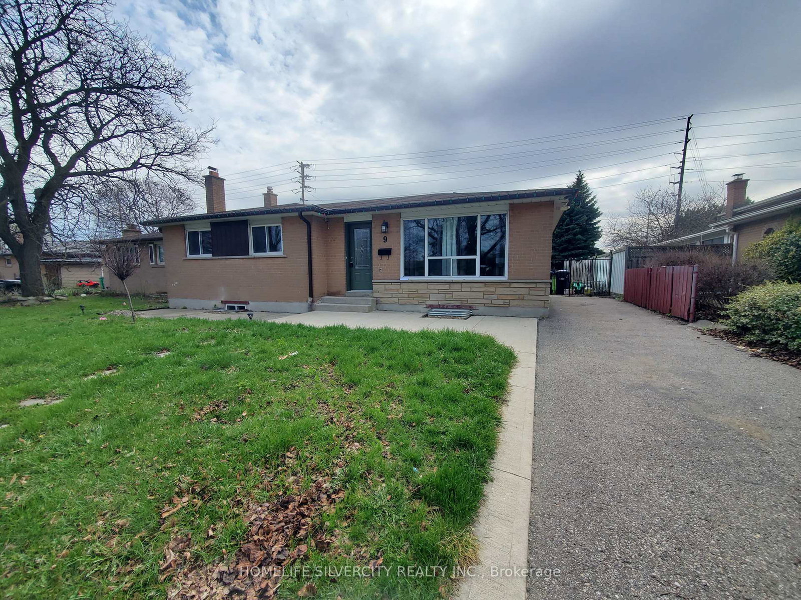 9-belmont-drive-brampton-ontario-w13027452