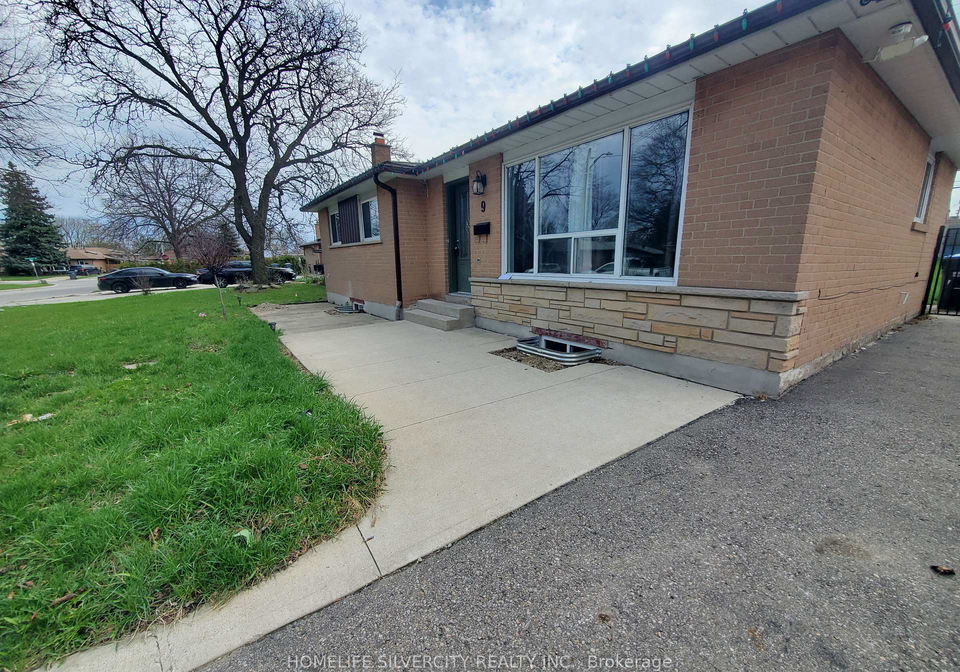 9-belmont-drive-brampton-ontario-w13027452