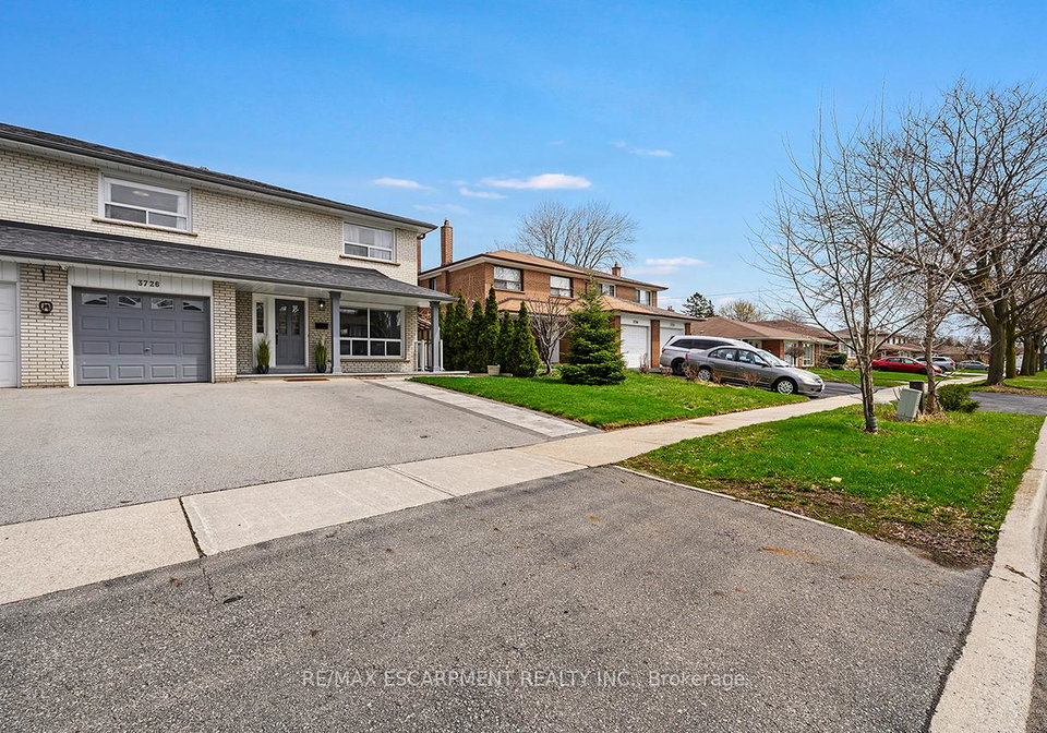 3726-holden-crescent-mississauga-ontario-w13027502