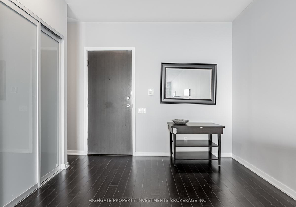 103-the-queensway-toronto-ontario-w13027526