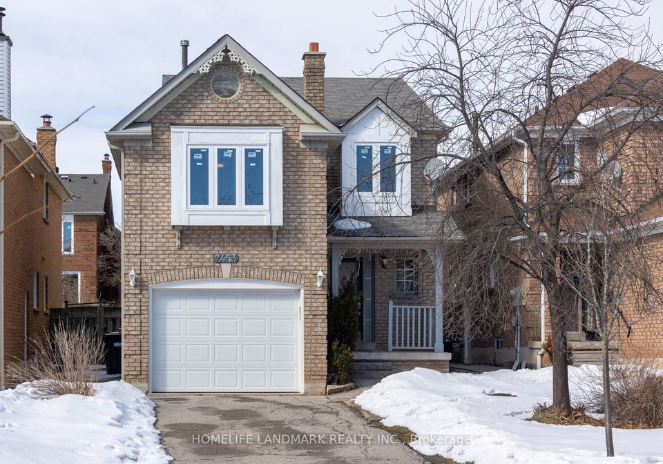 2453-strathmore-crescent-mississauga-ontario-w13027550