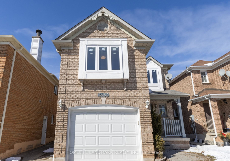 2453-strathmore-crescent-mississauga-ontario-w13027550
