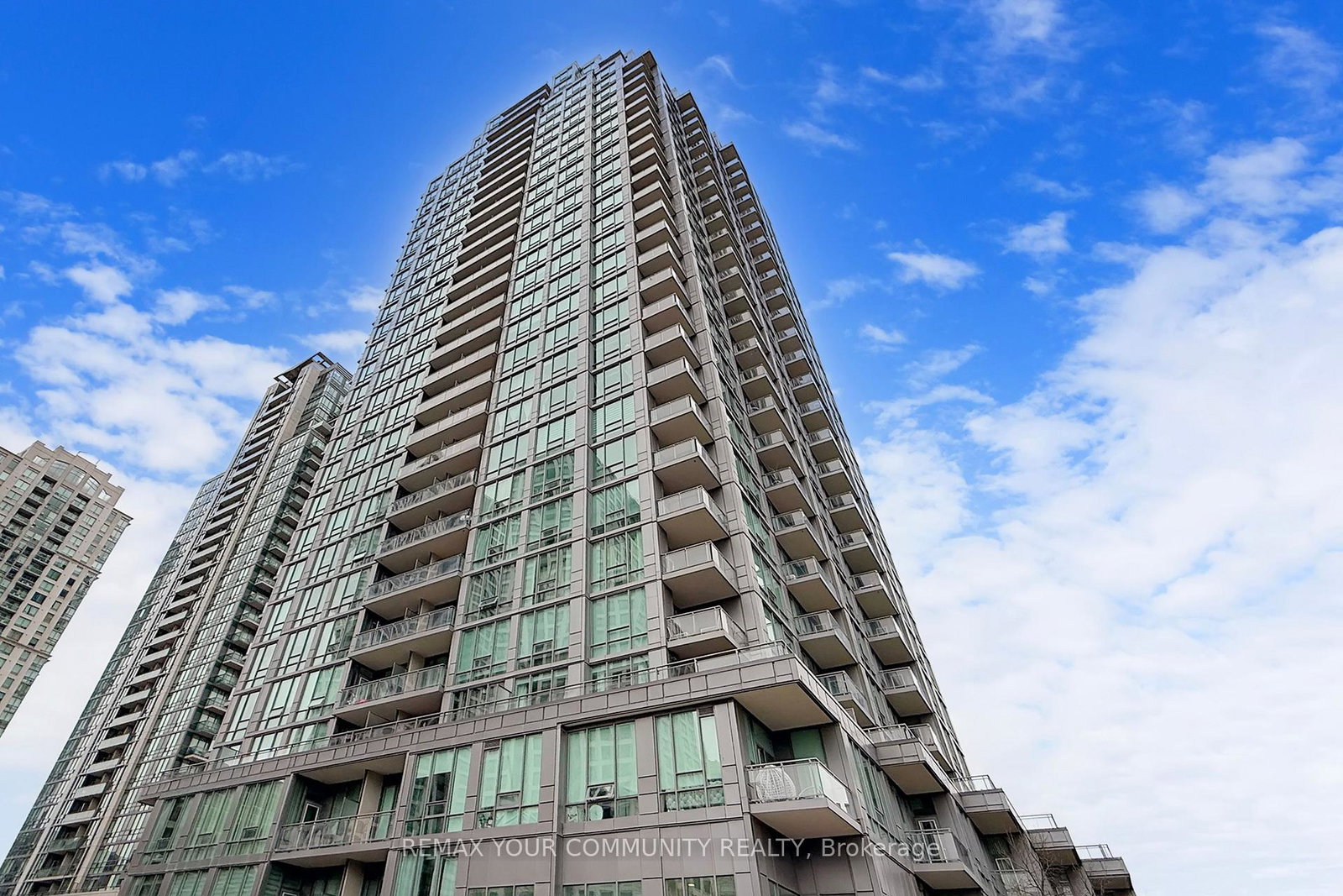 3525-kariya-drive-mississauga-ontario-w13027606