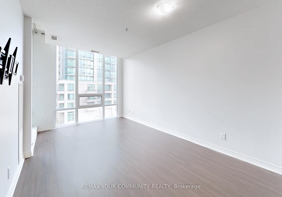 3525-kariya-drive-mississauga-ontario-w13027606