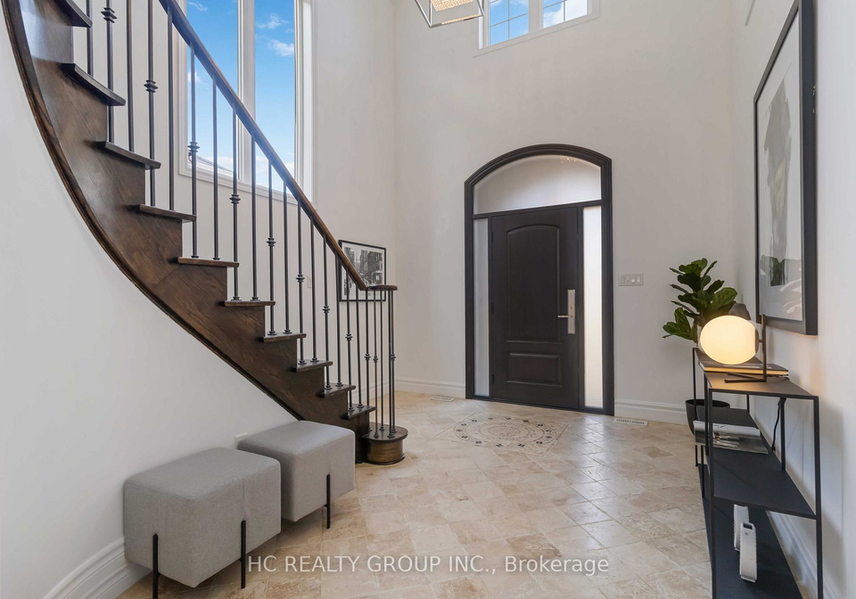 16-begonia-crescent-brampton-ontario-w13028088
