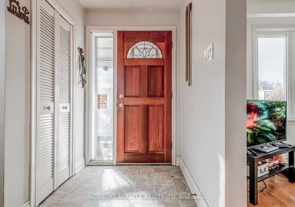 276-elmhurst-drive-etobicoke-ontario-w13028290