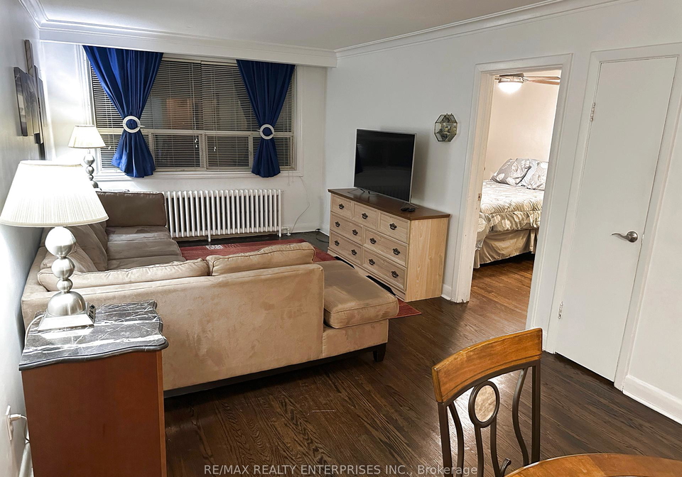 297-lakeshore-road-e-mississauga-ontario-w13028374