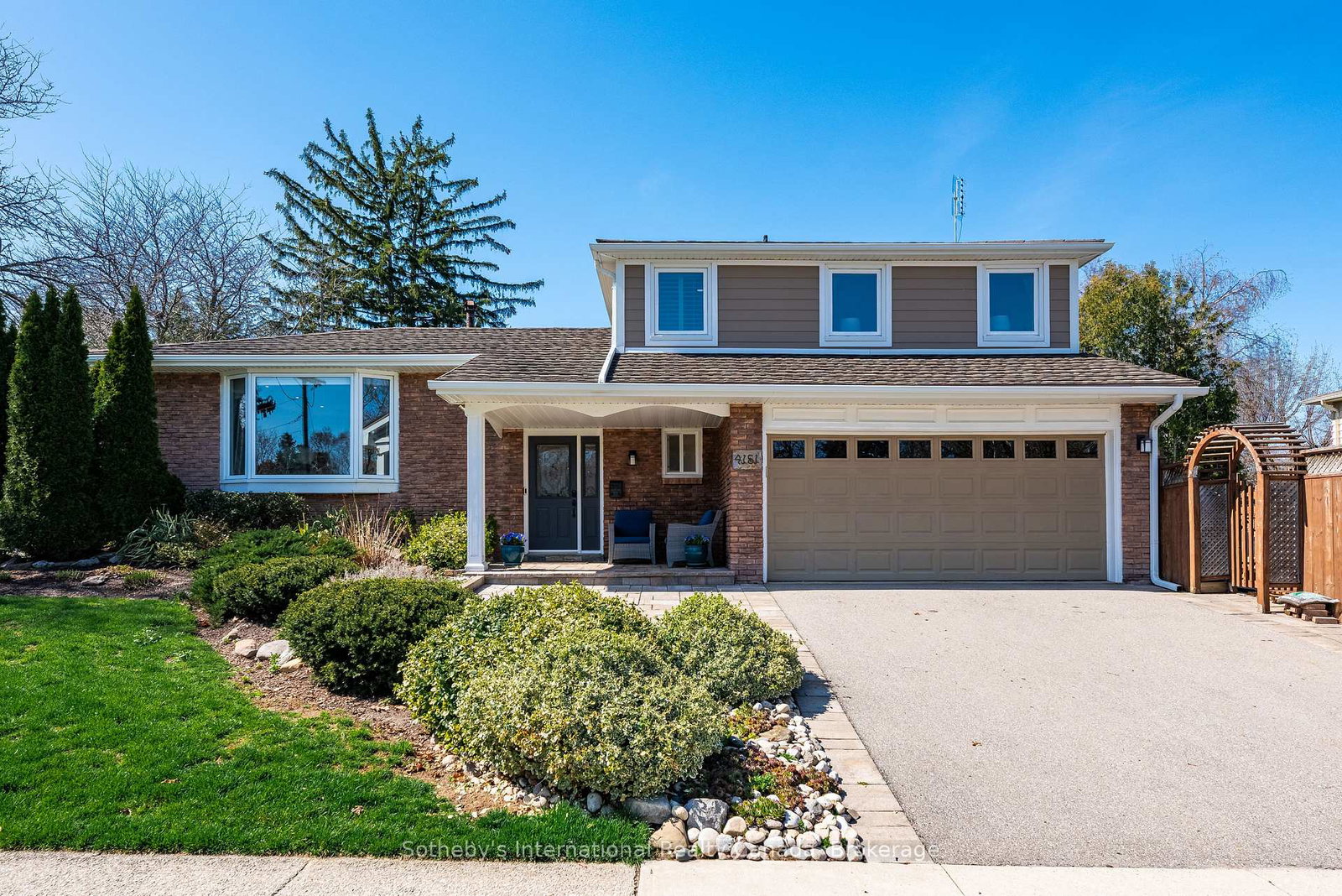 4151-spruce-avenue-burlington-ontario-w13028472