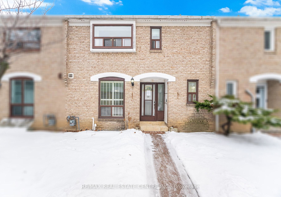 25-gosford-boulevard-york-ontario-w13028816