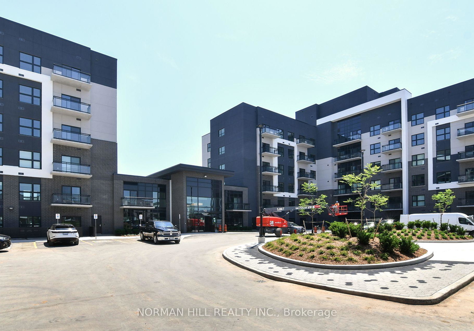 102-grovewood-common-oakville-ontario-w13028874