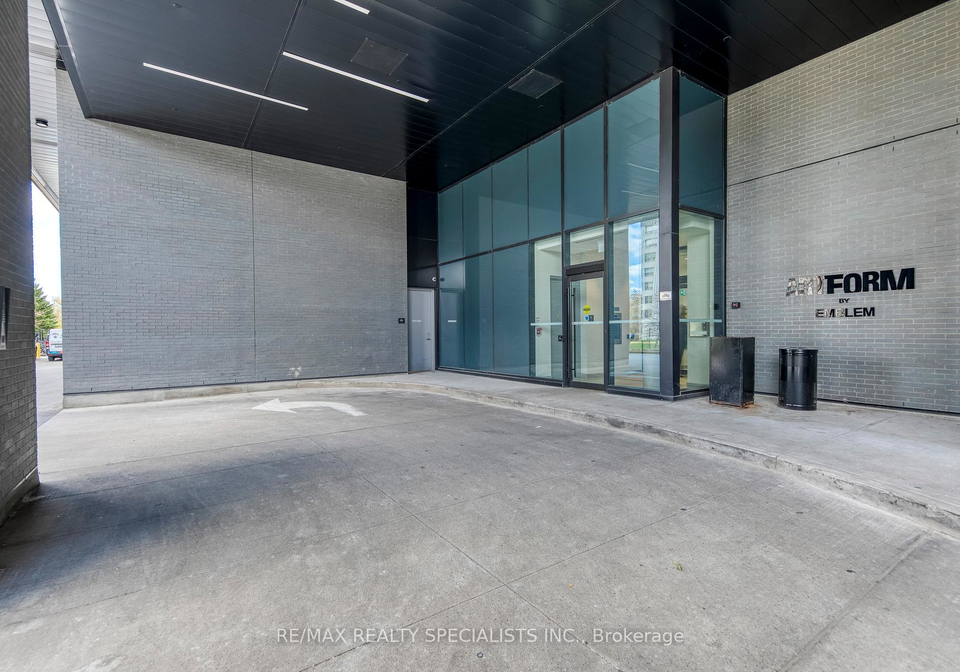 86-dundas-street-e-mississauga-ontario-w13028914