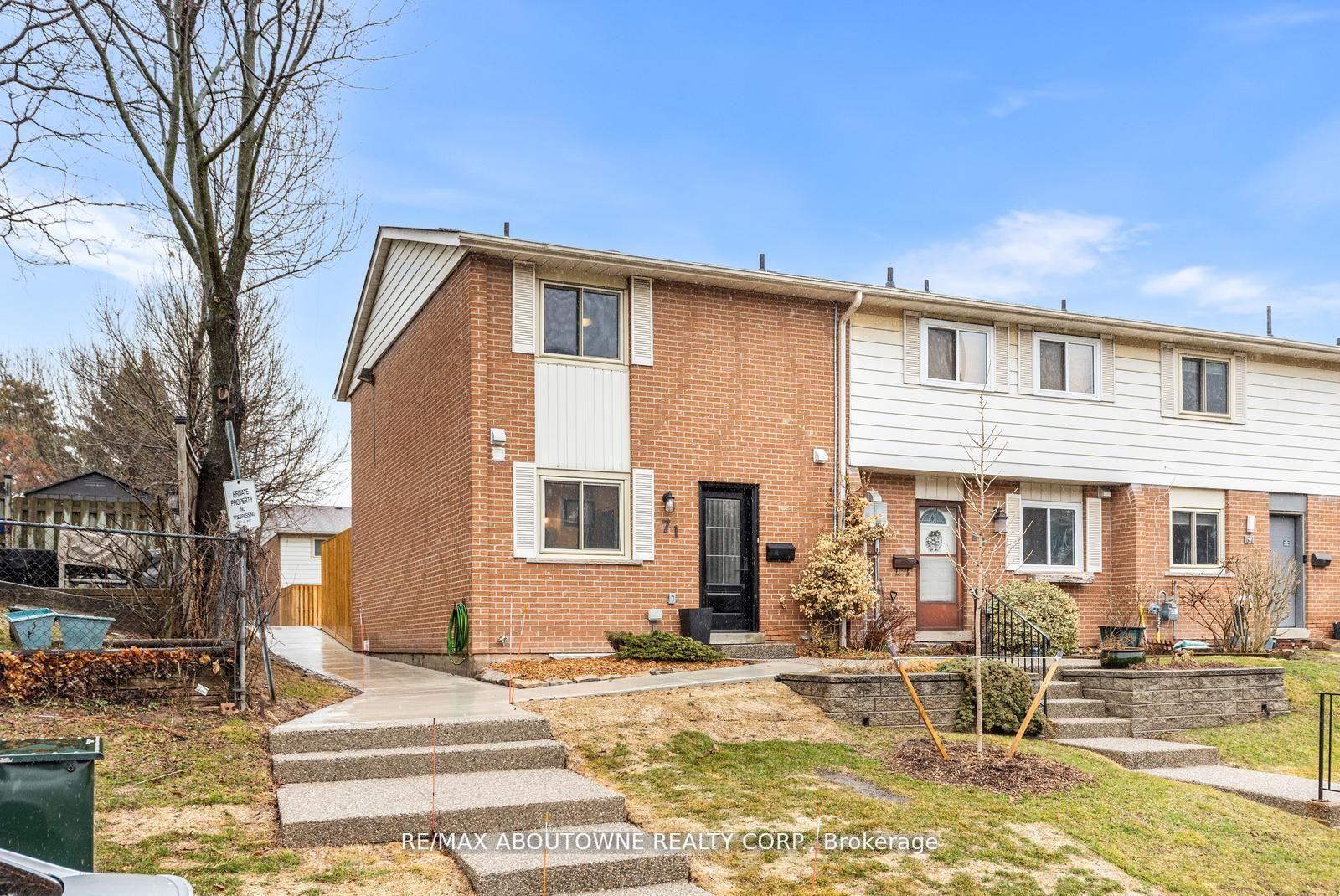 71-sarah-lane-oakville-ontario-w13029064