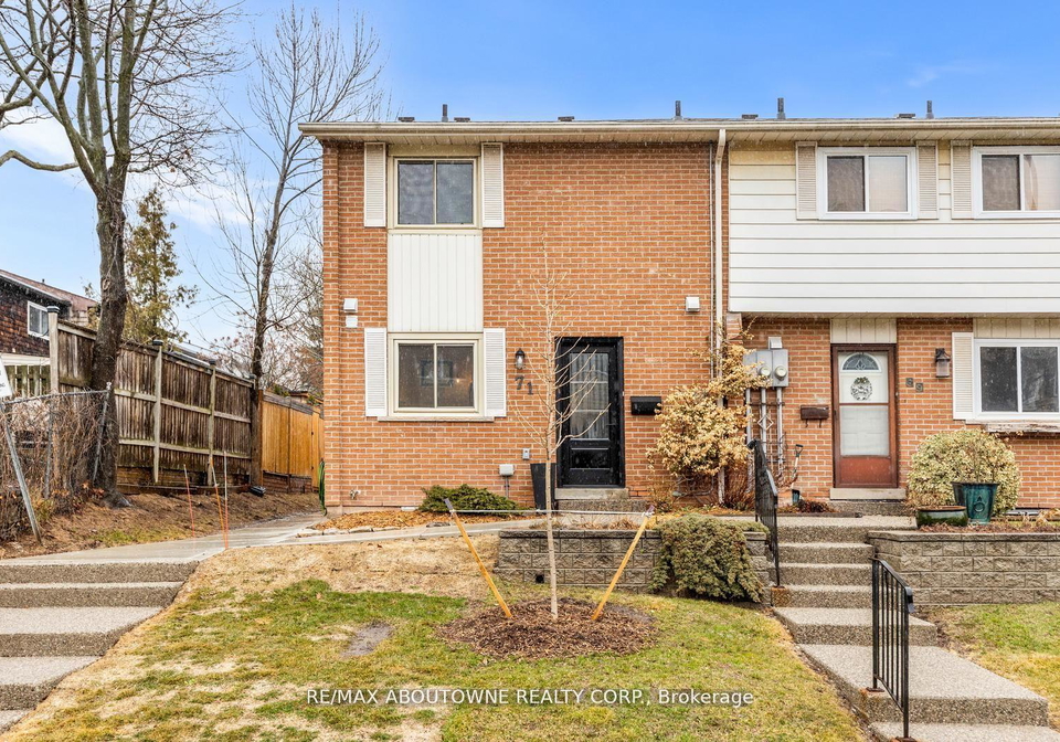 71-sarah-lane-oakville-ontario-w13029064