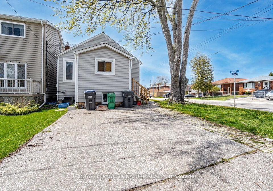 1078-eastmount-avenue-mississauga-ontario-w13029070