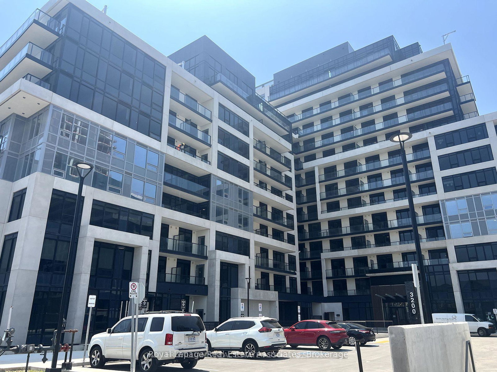 3200-william-colston-avenue-oakville-ontario-w13029140