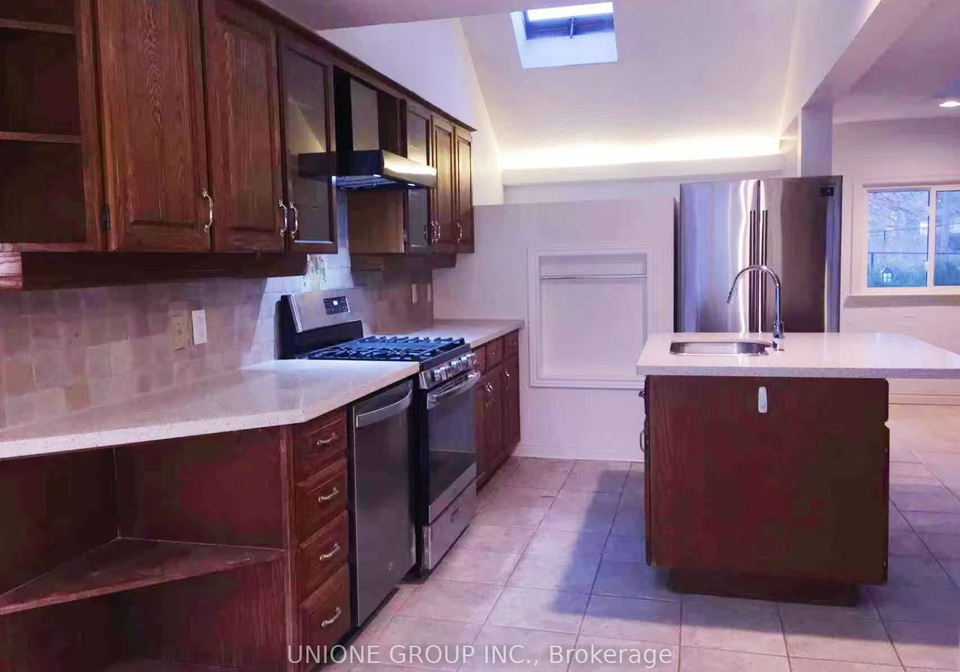 31-birch-hill-lane-oakville-ontario-w13029200