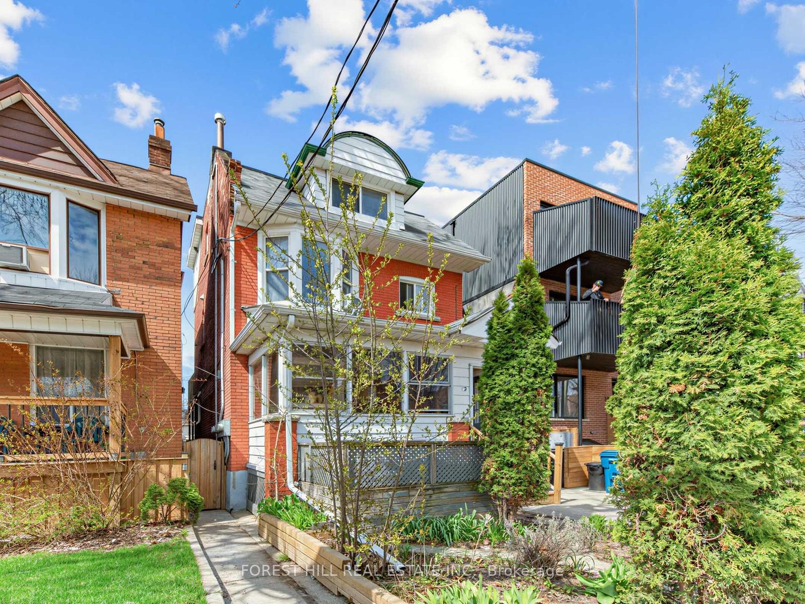 12-salem-avenue-toronto-ontario-w13029234
