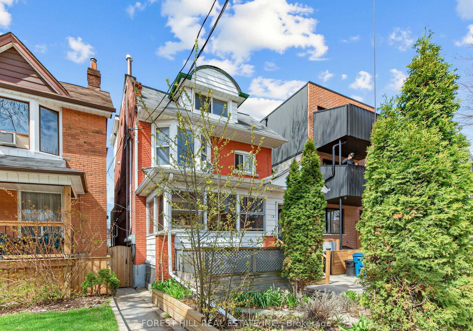 12-salem-avenue-toronto-ontario-w13029234
