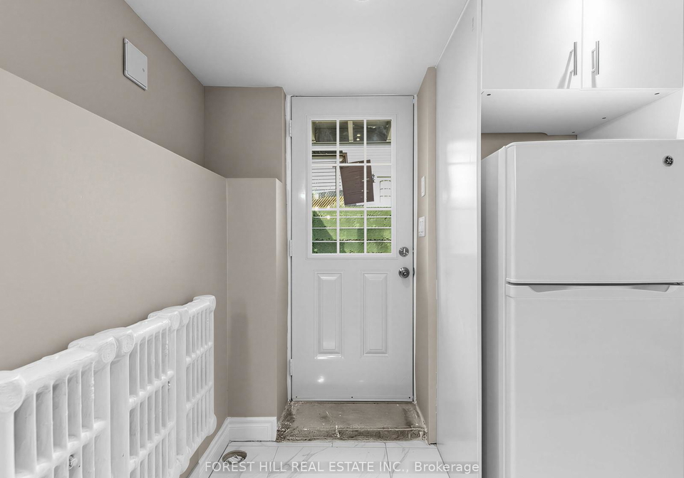 12-salem-avenue-toronto-ontario-w13029234