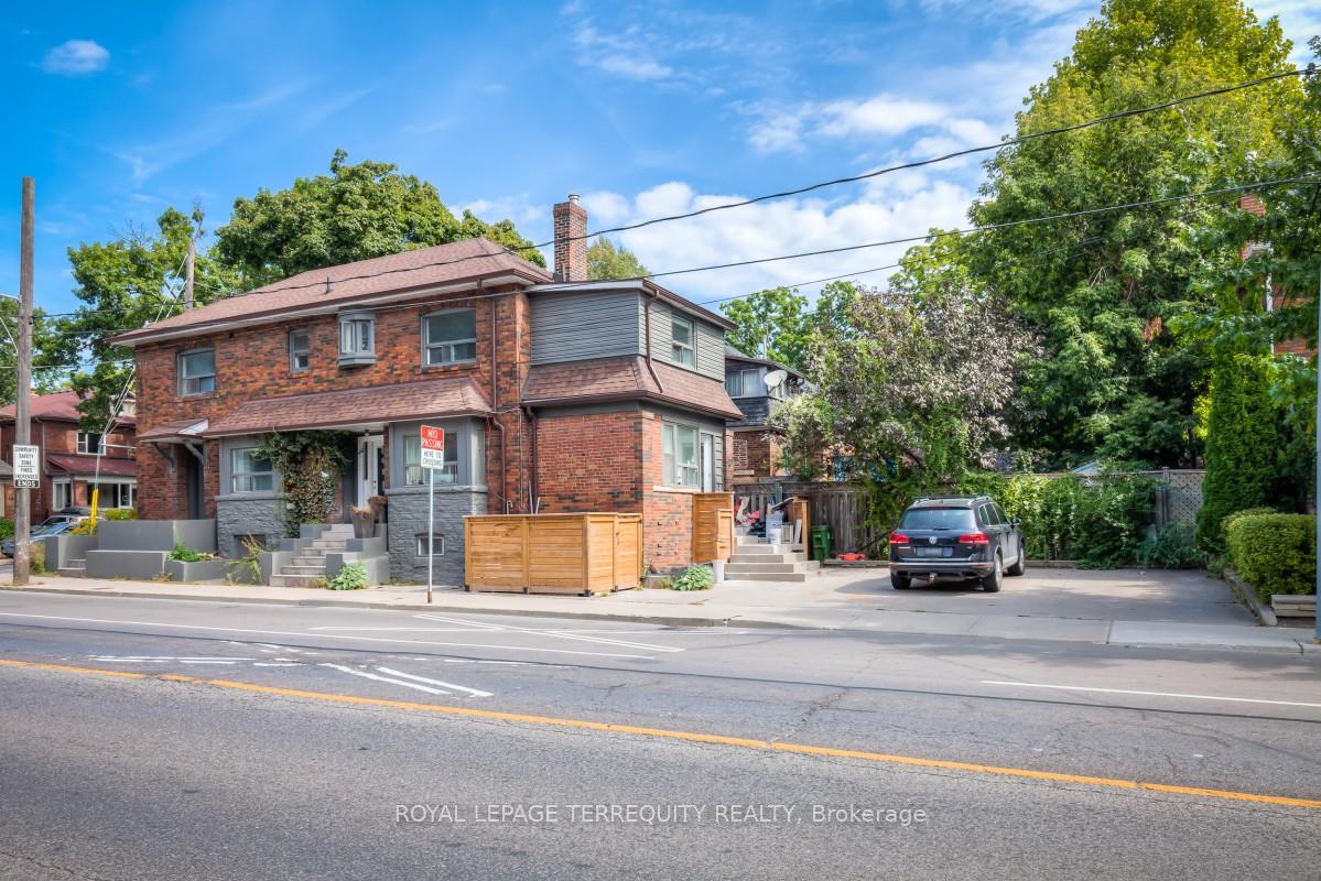 135-jane-street-toronto-ontario-w13029368