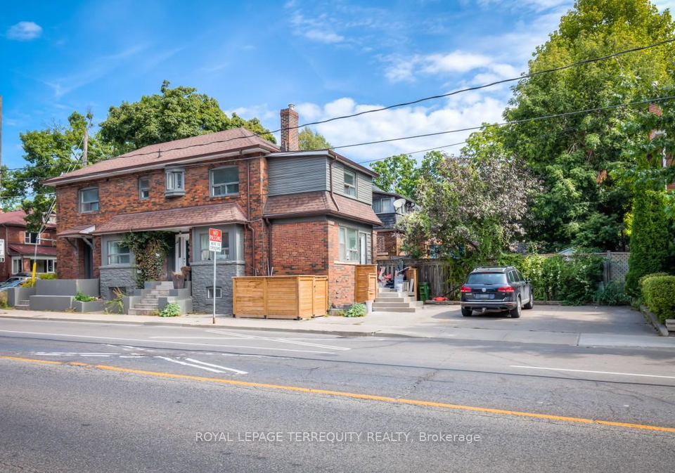 135-jane-street-toronto-ontario-w13029368