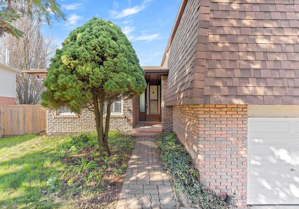 82-mary-street-halton-hills-ontario-w13029446