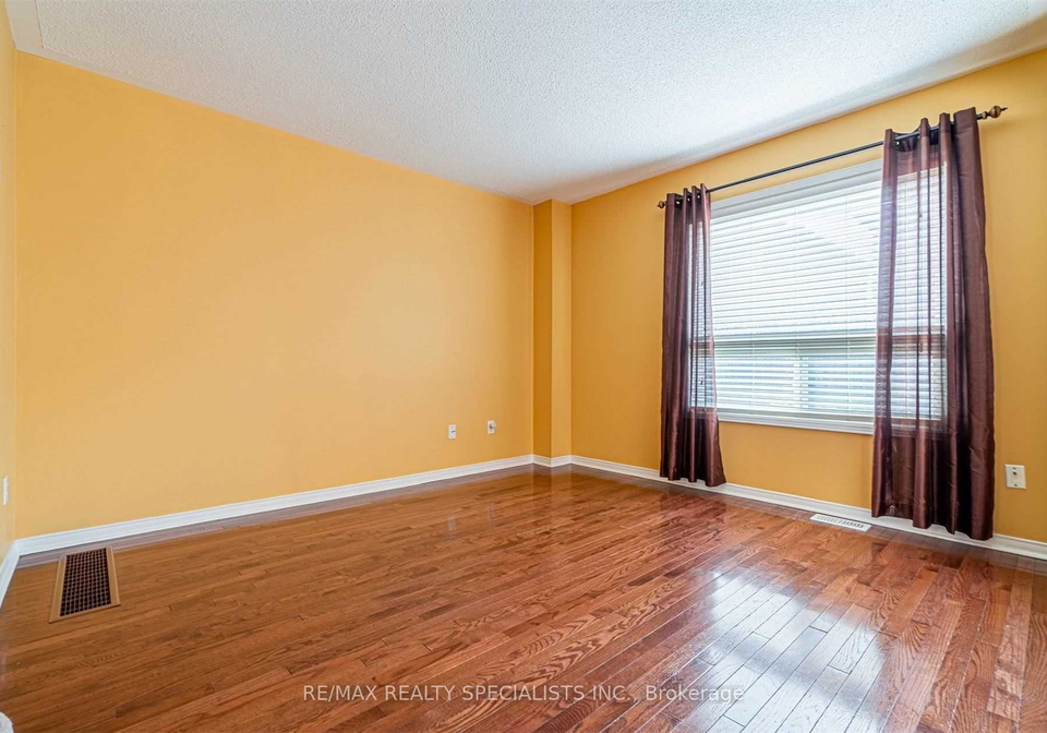 13-tanglemere-crescent-brampton-ontario-w13029618