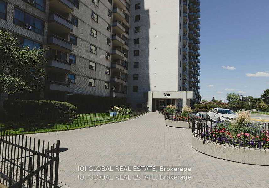 390-dixon-road-s-etobicoke-ontario-w13029786