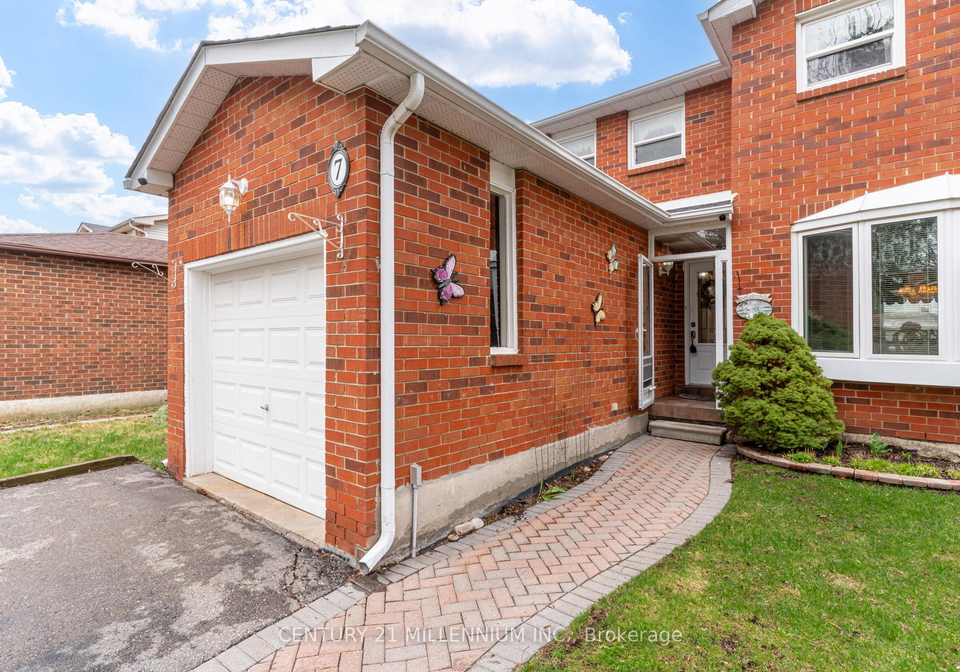 7-oleander-crescent-brampton-ontario-w13029844