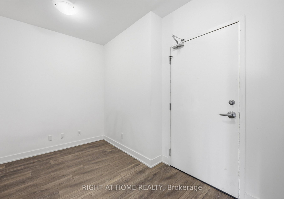 297-oak-walk-drive-oakville-ontario-w13029996