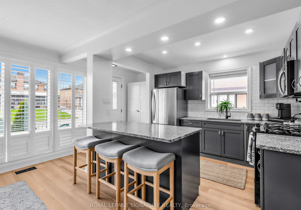 78-foxrun-avenue-york-ontario-w13030228