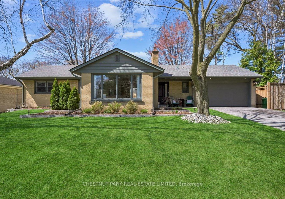 1613-wembury-road-mississauga-ontario-w13030418