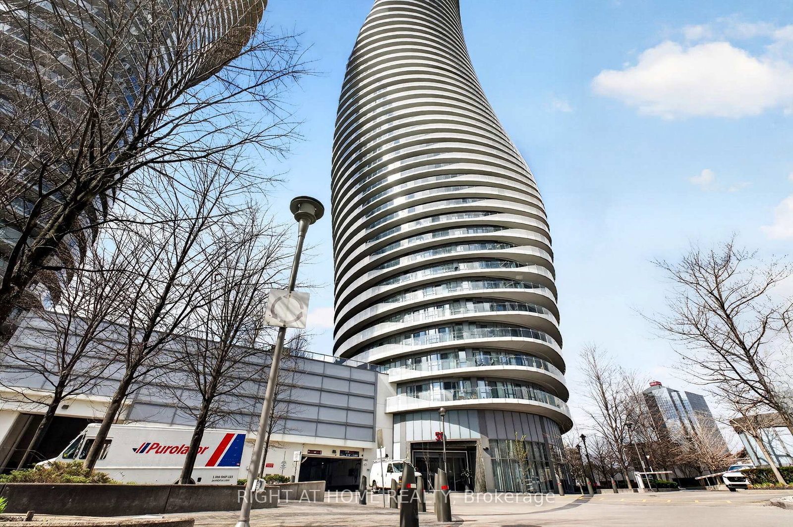50-absolute-avenue-mississauga-ontario-w13030476