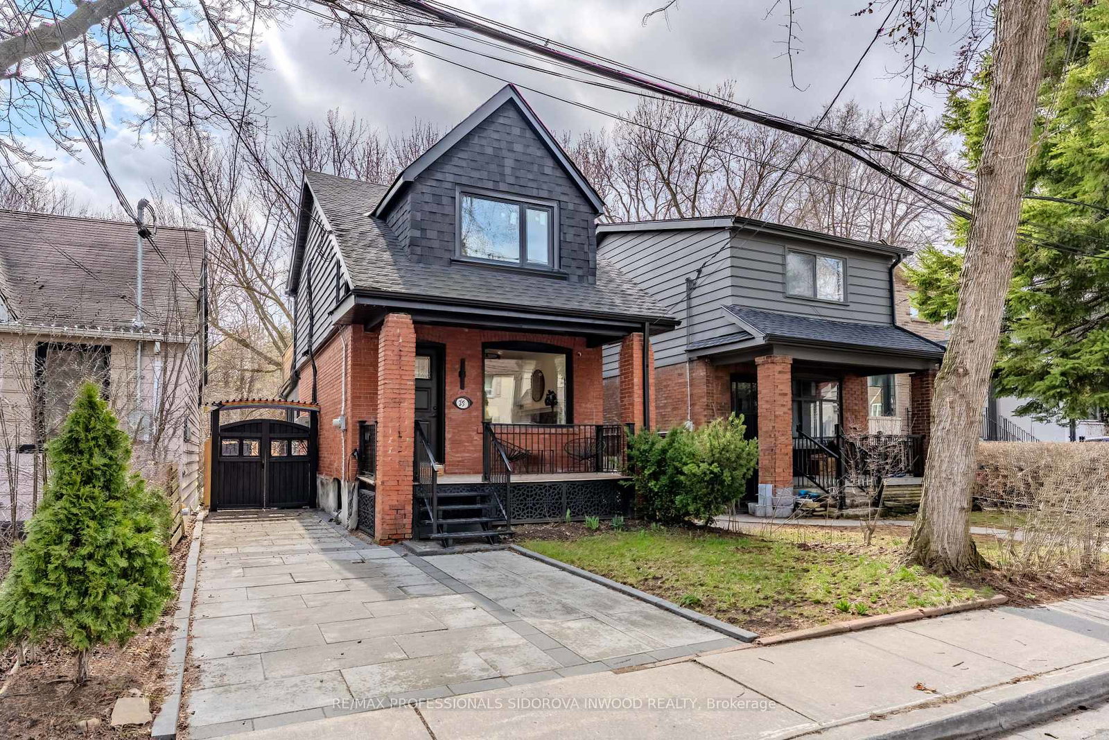 25-warren-crescent-toronto-ontario-w13030606