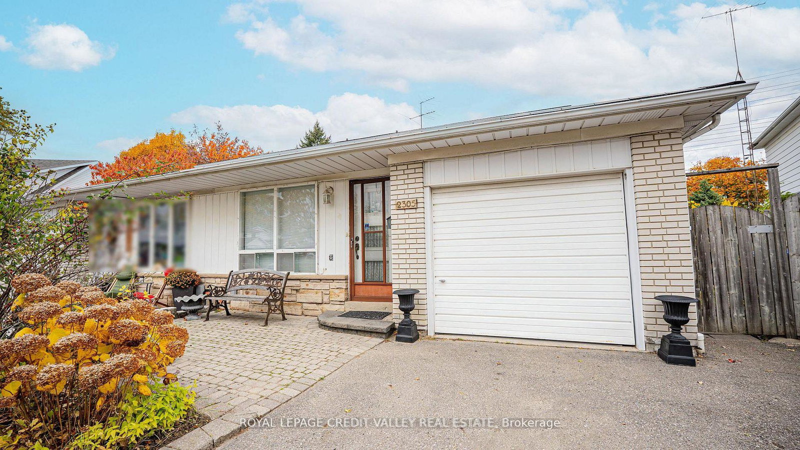 2305-delkus-crescent-mississauga-ontario-w13030618