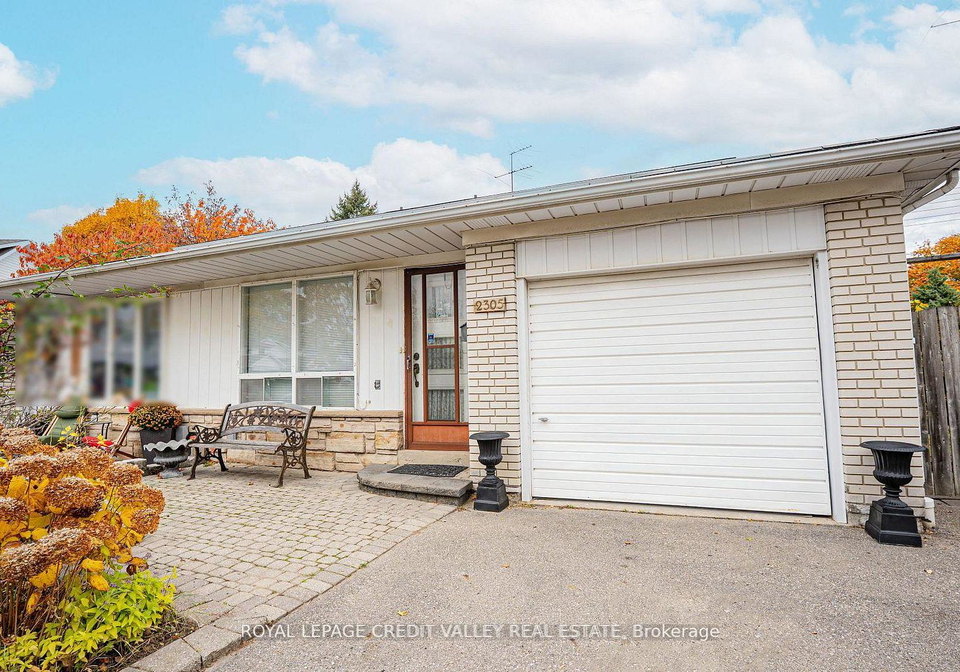 2305-delkus-crescent-mississauga-ontario-w13030618