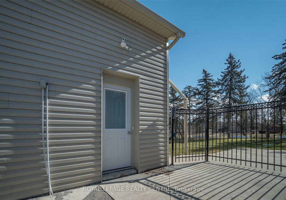 5425-eighth-line-milton-ontario-w13030658