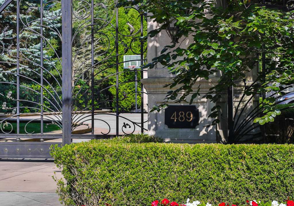489-lakeshore-road-e-oakville-ontario-w13030806