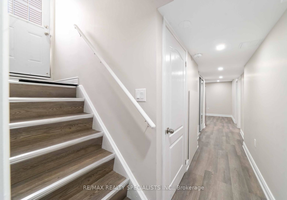 98-benhurst-crescent-brampton-ontario-w13030906