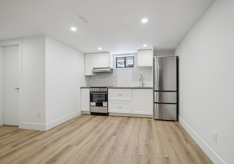 1-yorkview-drive-etobicoke-ontario-w13030926