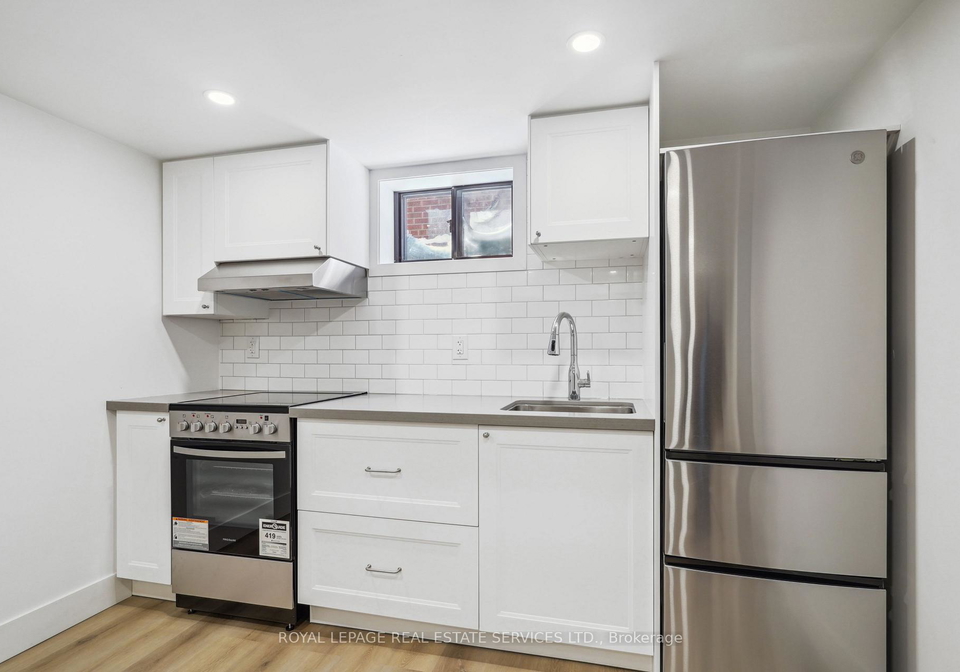 1-yorkview-drive-etobicoke-ontario-w13030926